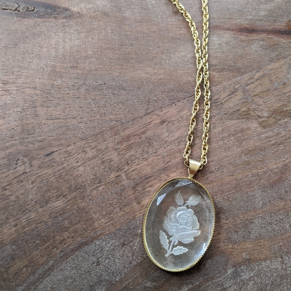 Vintage Etched Rose Pendant Necklace - Picture 2 of 4